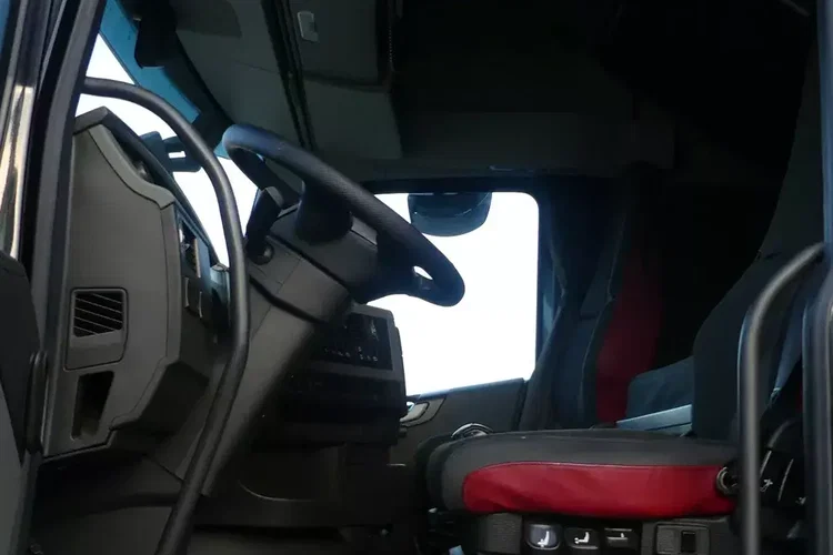 Volvo FH4 500 + KASSBOHRER FIRANKA / ZESTAW MEGA / AUTOMAT / zdjęcie 22