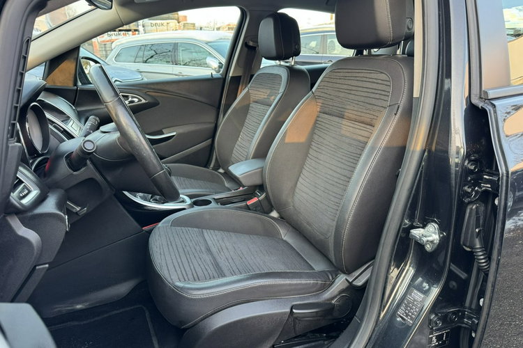 Opel Astra Klimatronic 2-stref, Podgrz. fotele + kierownica, 2 kpl. kół zdjęcie 14