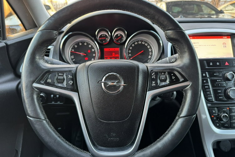 Opel Astra Klimatronic 2-stref, Podgrz. fotele + kierownica, 2 kpl. kół zdjęcie 16