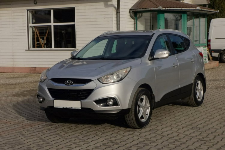 Hyundai ix35 Alu Klima Hak 4 x 4 zdjęcie 2