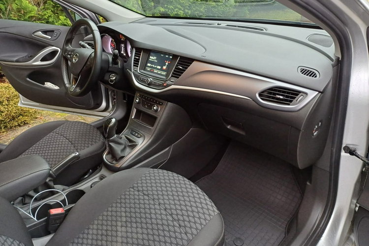Opel Astra zadbana, krajowa, faktura VAT zdjęcie 14