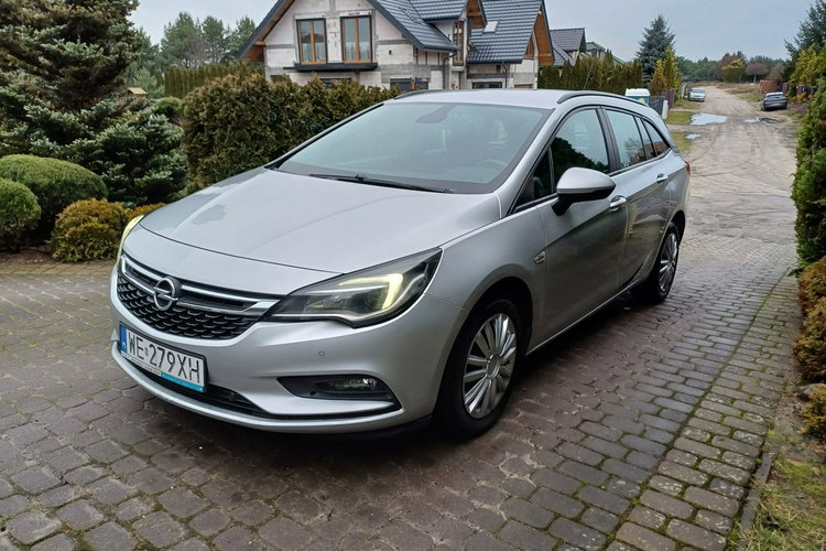 Opel Astra zadbana, krajowa, faktura VAT zdjęcie 2