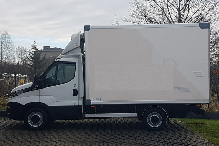Iveco Daily 6EP CHŁODNIA MROŹNIA IZOTERMA AGREGAT THERMO KING V-200 MAX GRZANIE zdjęcie 12