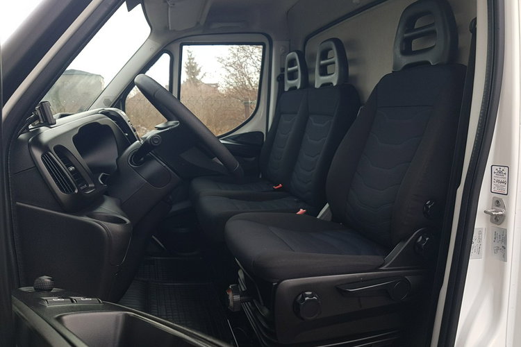 Iveco Daily 6EP CHŁODNIA MROŹNIA IZOTERMA AGREGAT THERMO KING V-200 MAX GRZANIE zdjęcie 8