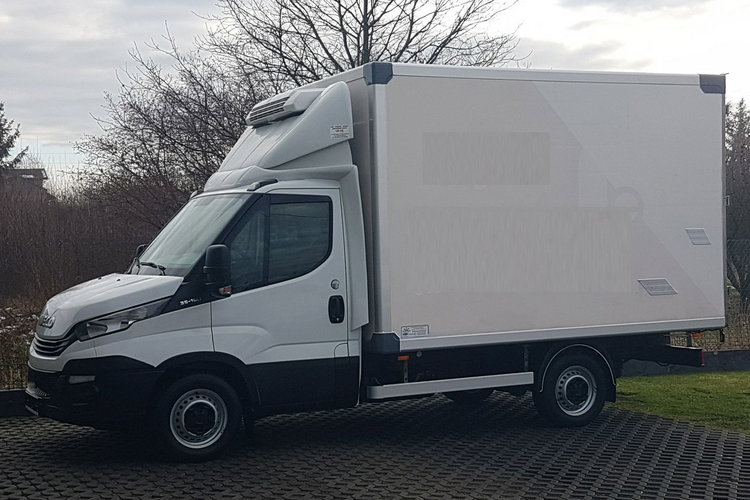 Iveco Daily 6EP CHŁODNIA MROŹNIA IZOTERMA AGREGAT THERMO KING V-200 MAX GRZANIE zdjęcie 2