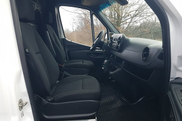 Mercedes Sprinter MAXI CHŁODNIA AGREGAT 2 KOMORY GRZANIE KLIMA IZOTERMA BLASZAK zdjęcie 23