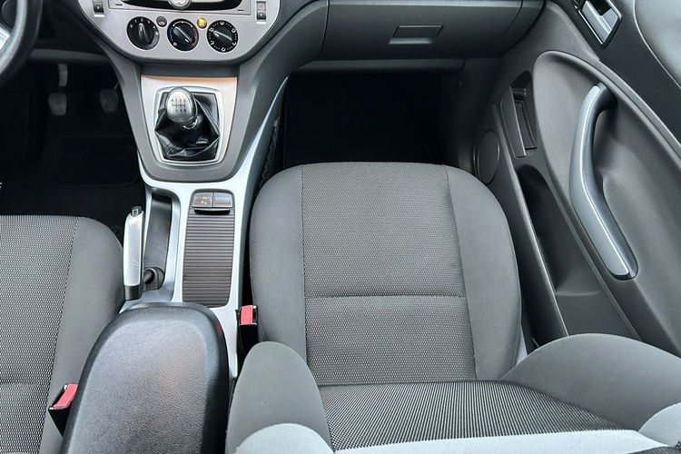 Ford Kuga Super stan, zarejestrowany w Polsce zdjęcie 15