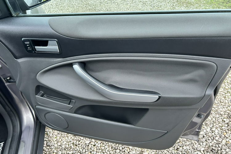 Ford Kuga Super stan, zarejestrowany w Polsce zdjęcie 18