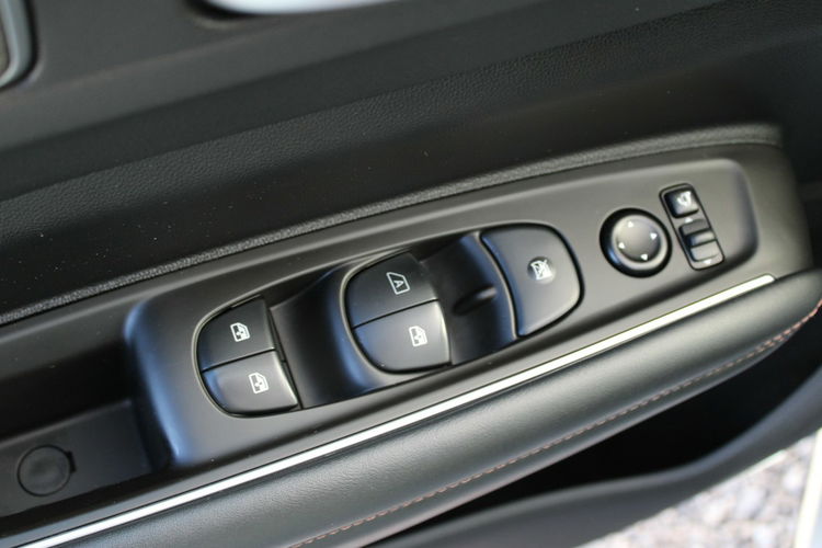 Renault Koleos 2.0 190HP Initiale Paris 4WD Skóra zdjęcie 21