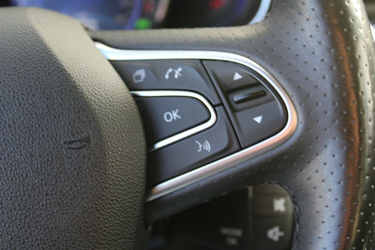 Renault Koleos 2.0 190HP Initiale Paris 4WD Skóra zdjęcie 24