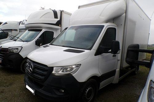 Mercedes Sprinter SPRINTER plandeka kontener winda 8 EP leasing