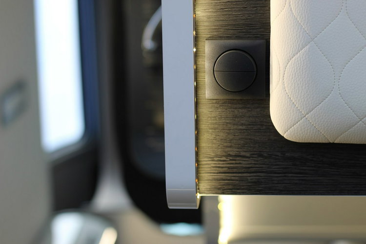 Ford Transit Kamper Magis 74XT Plus 2.0tdci 170KM Automat 6.osobowy .7.40 dlugi gwa zdjęcie 41