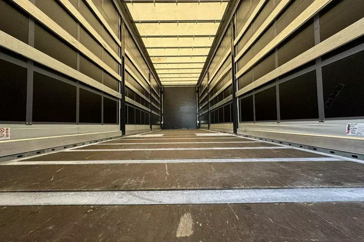 DAF CF 320 E6 Winda Firana Tył Drzwi Dach Zsuwany Długi 9.40m zdjęcie 19