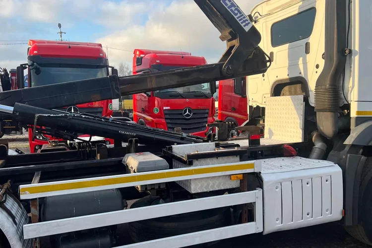 Mercedes AROCS 2545. 6x4 HAKOWIEC 20 ton zdjęcie 16