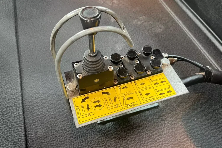 Mercedes AROCS 2545. 6x4 HAKOWIEC 20 ton zdjęcie 28