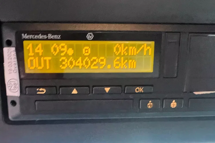 Mercedes AROCS 2545. 6x4 HAKOWIEC 20 ton zdjęcie 39