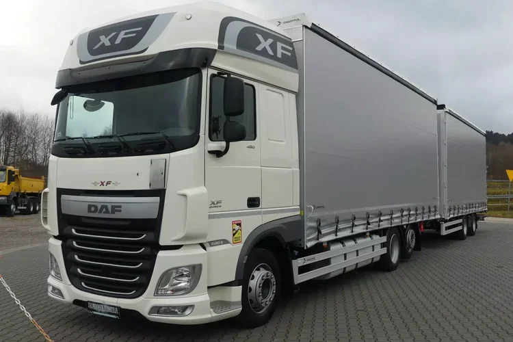 DAF XF 106.460 / EURO 6 / ZESTAW PRZEJAZDOWY / TANDEM / zdjęcie 2