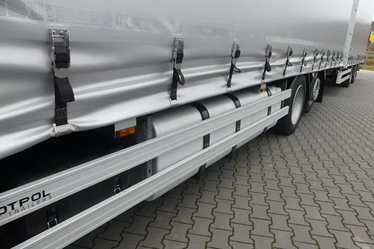 DAF XF 106.460 / EURO 6 / ZESTAW PRZEJAZDOWY / TANDEM / zdjęcie 21