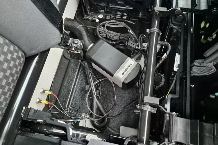 Ford transit Lift L3H2 59999zł NETTO 2.0TdCi/170KM zdjęcie 61