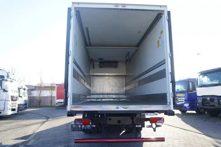 MAN TGX 18.430 E6 / Chłodnia Meyer 19 EPAL / Kab. Sypialna zdjęcie 5