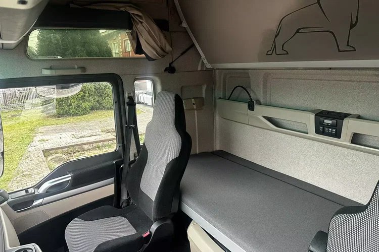 MAN TGX 18.460 XXL / E6 / STANDARD / AUTOMAT / RETARDER / SALON PL / zdjęcie 18