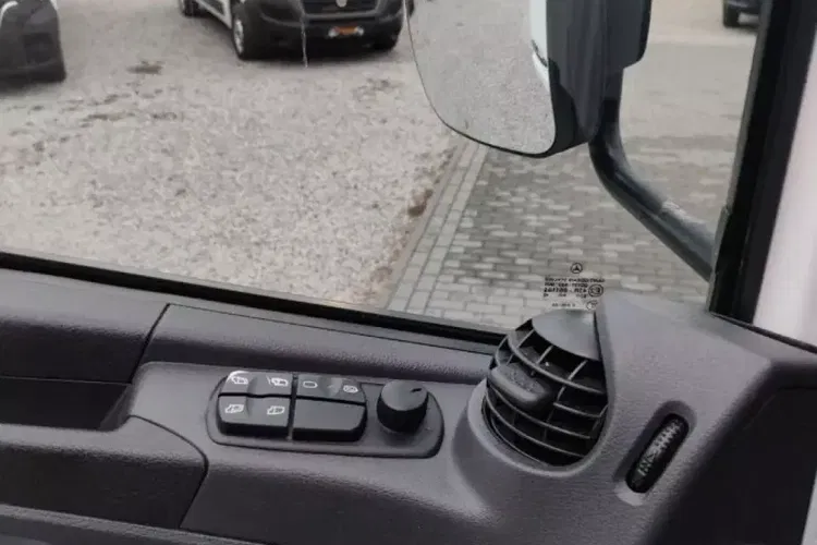 Mercedes Atego zdjęcie 16