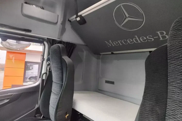 Mercedes Atego zdjęcie 14