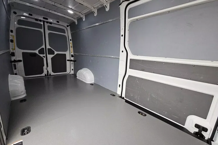 Volkswagen Crafter L3H2 89999zł NETTO 2.0TDi/140KM zdjęcie 18