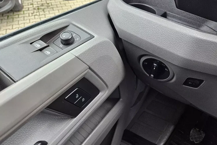 Volkswagen Crafter L3H2 89999zł NETTO 2.0TDi/140KM zdjęcie 20