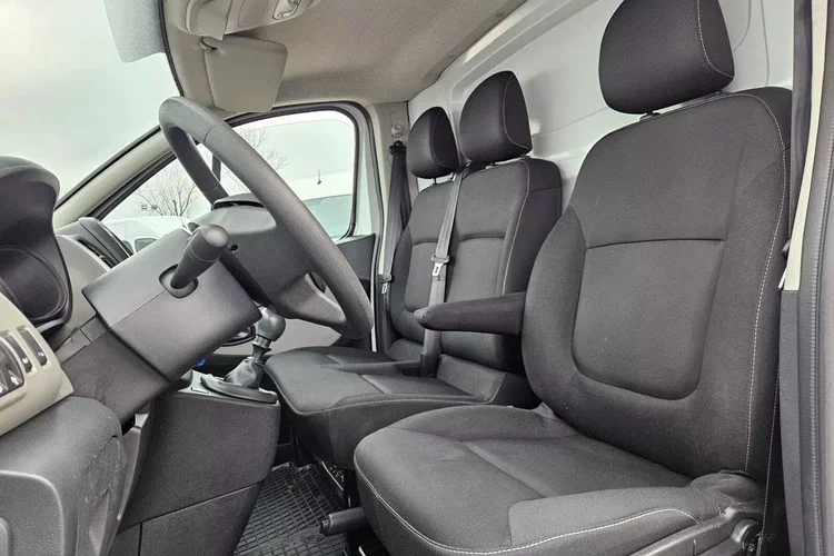 Renault Trafic L2H1 49999zł NETTO 1.6dCi/120KM zdjęcie 16