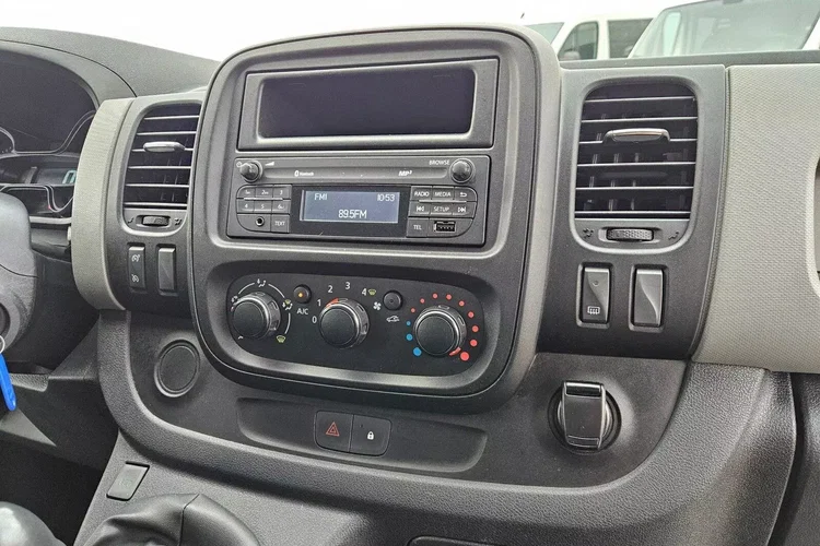 Renault Trafic L2H1 49999zł NETTO 1.6dCi/120KM zdjęcie 20