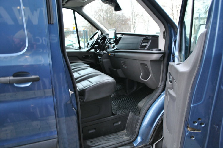 Ford Transit Trail Van 350 L3H2 2.0 EcoBlue 170KM M6 FWD Zabudowa warsztatowa ASO zdjęcie 23