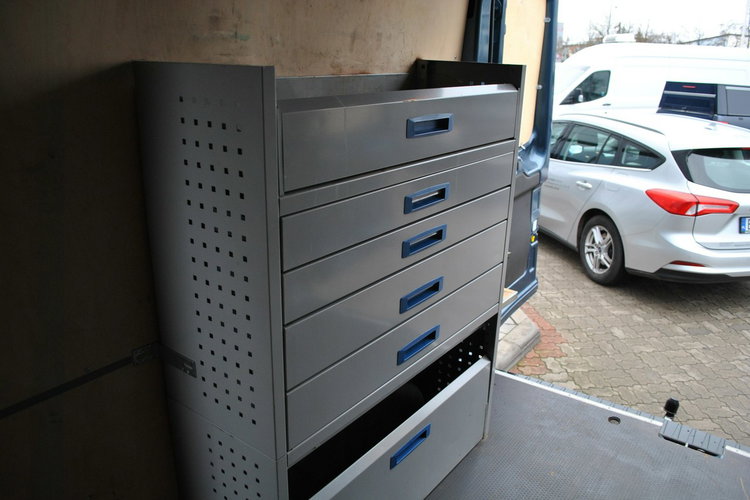 Ford Transit Trail Van 350 L3H2 2.0 EcoBlue 170KM M6 FWD Zabudowa warsztatowa ASO zdjęcie 43