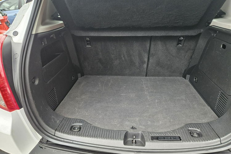 Opel Mokka 4x4 / Klimatyzacja / Tempomat / Podgrzewane fotele / Parktronic x 2 zdjęcie 17