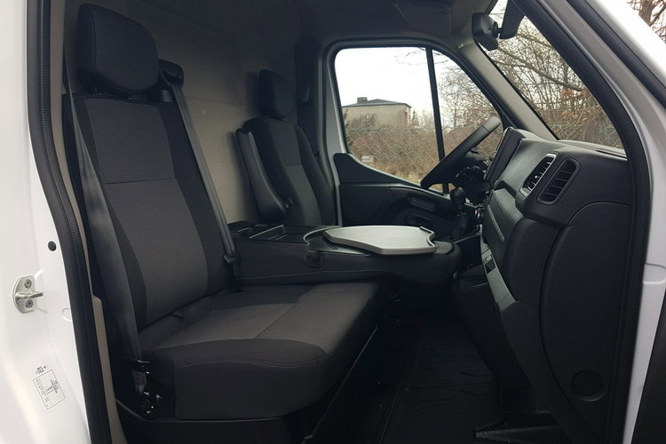 Renault Master L3H2 DŁUGI WYSOKI KLIMA TEMPOMAT 2.3DCI 146KM BLASZAK VAN FURGON zdjęcie 24