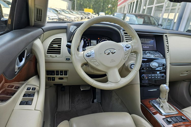 Infiniti QX70 skóra, kamera 360, grzane fotele, serwis, 4awd zdjęcie 20