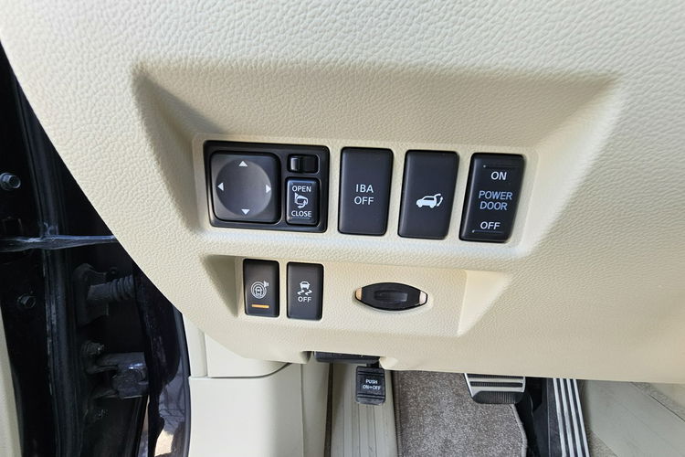 Infiniti QX70 skóra, kamera 360, grzane fotele, serwis, 4awd zdjęcie 28