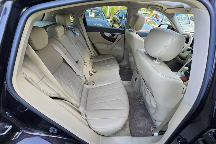 Infiniti QX70 skóra, kamera 360, grzane fotele, serwis, 4awd zdjęcie 37