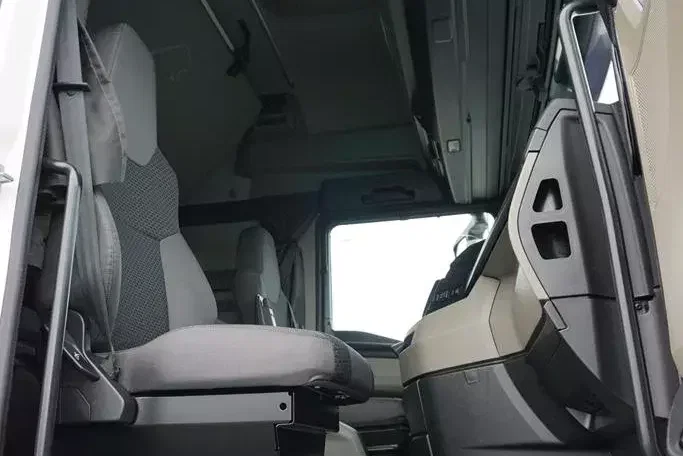 MAN TGX / 18.520 / EURO 6 / GX / ACC / RETARDER / I – COOL zdjęcie 8