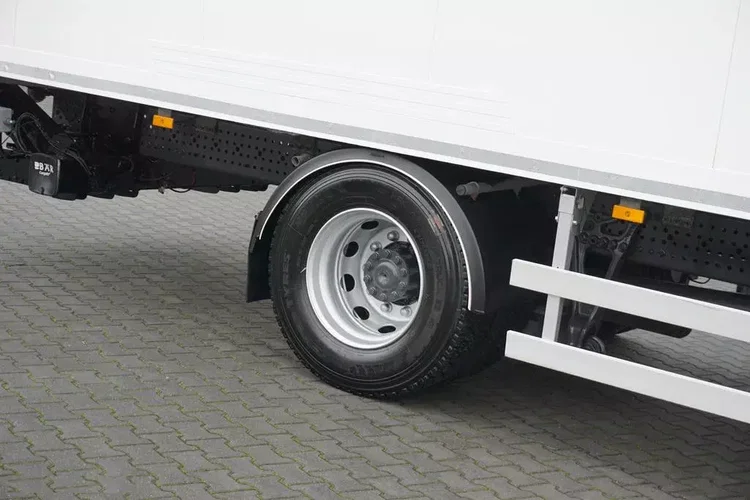 Mercedes ANTOS / 1830 / EURO 6 / CHŁODNIA + WINDA / 18 PALET zdjęcie 23