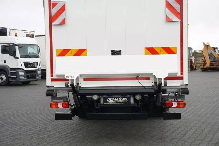 Mercedes ANTOS / 1830 / EURO 6 / CHŁODNIA + WINDA / 18 PALET zdjęcie 25