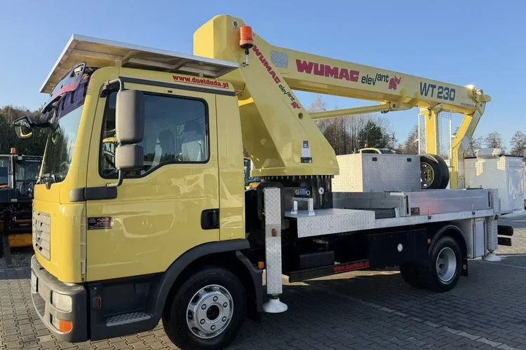 MAN TGL 8.210 Zwyżka WUMAG WT 230 23m w bok 18m podnośnik zdjęcie 25