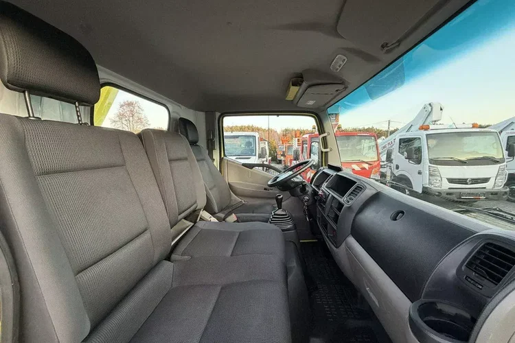 Nissan Cabstar zdjęcie 18