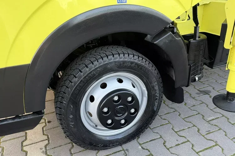 Nissan Cabstar zdjęcie 3