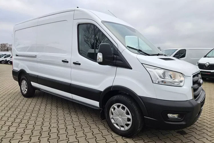 Ford transit L3H2 64999zł NETTO 2.0TdCi/131KM zdjęcie 3