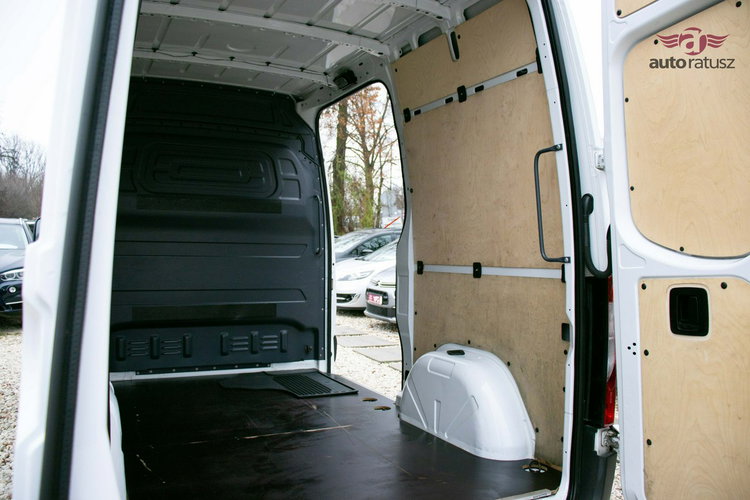 Mercedes Sprinter R E Z E R W A C J A zdjęcie 16