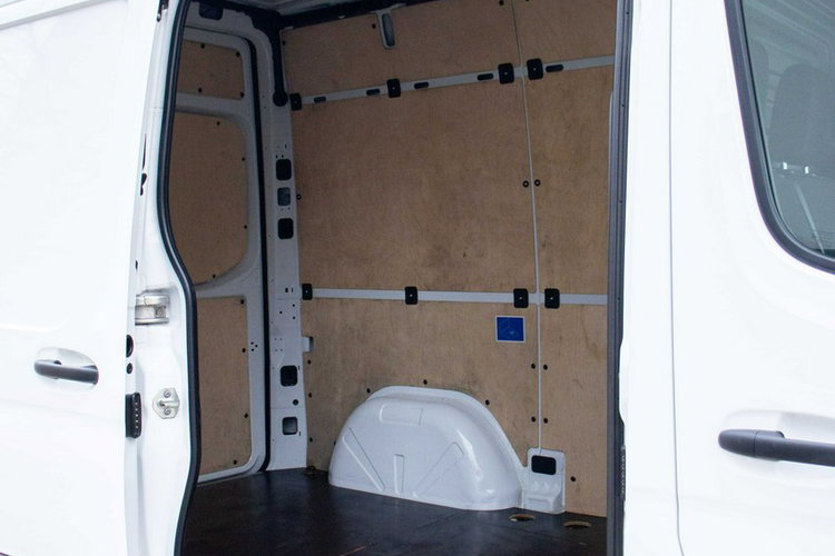 Mercedes Sprinter R E Z E R W A C J A zdjęcie 8