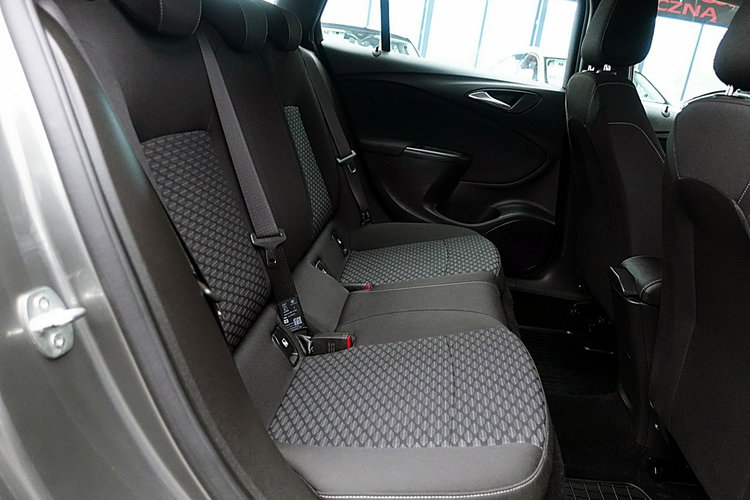 Opel Astra FullLed+NAVI+Kamera+PODGRZE. Kier.+Fotele GWAR. 1WŁ. KRAJ BEZWYP F23% 4x2 zdjęcie 10