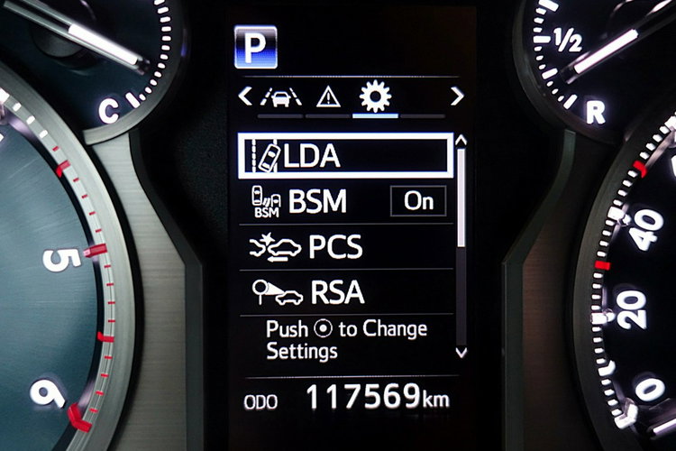 Toyota Land Cruiser INVINCIBLE 4x4 Skóra+Led+Kamera360+Navi GWARANCJA KRAJOWY Bezwypa F23% 4x2 zdjęcie 38