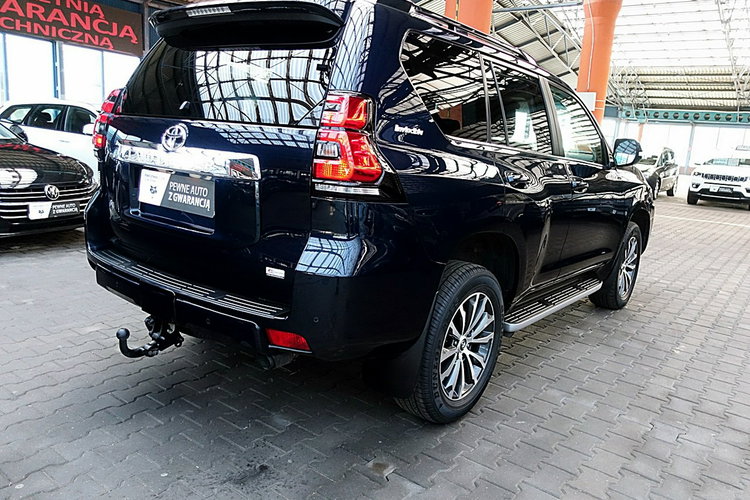 Toyota Land Cruiser INVINCIBLE 4x4 Skóra+Led+Kamera360+Navi GWARANCJA KRAJOWY Bezwypa F23% 4x2 zdjęcie 78